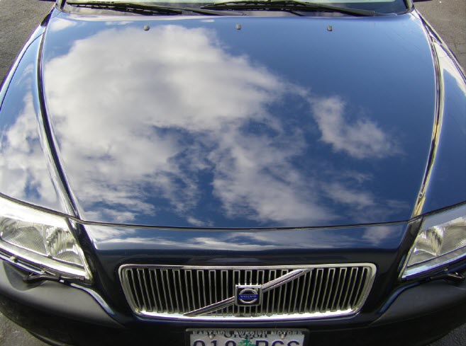 repaint Volvo hood